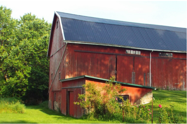 Is a Black Metal Roof a Good Idea?