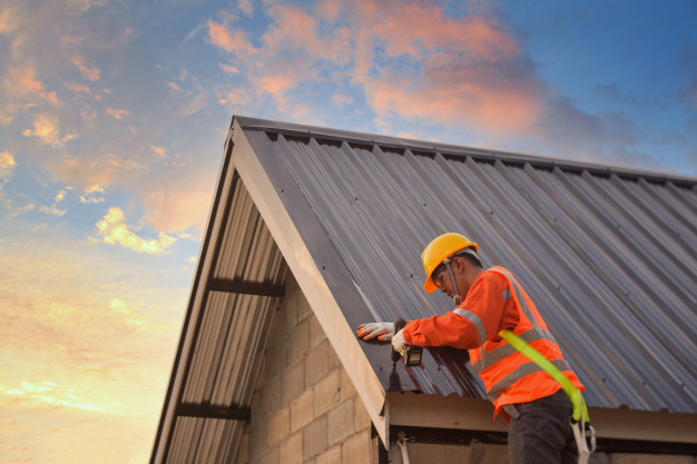 3 Tips for Choosing a Quality Roofing Contractor