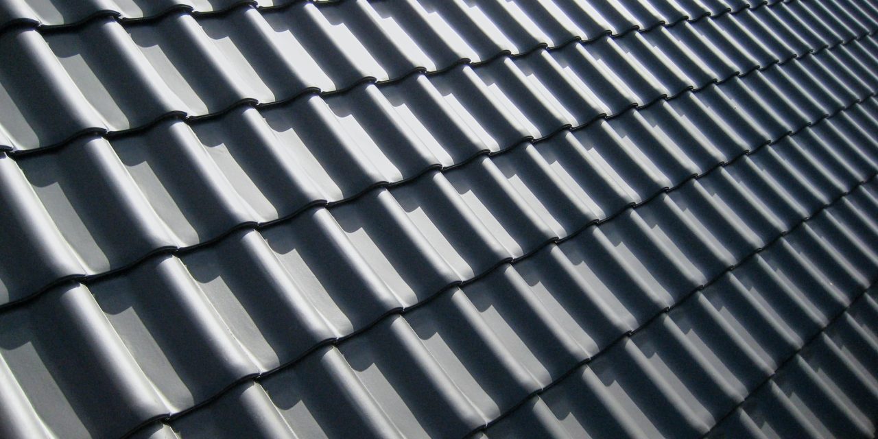 Metal Roof Panels That Look Like Shingles?